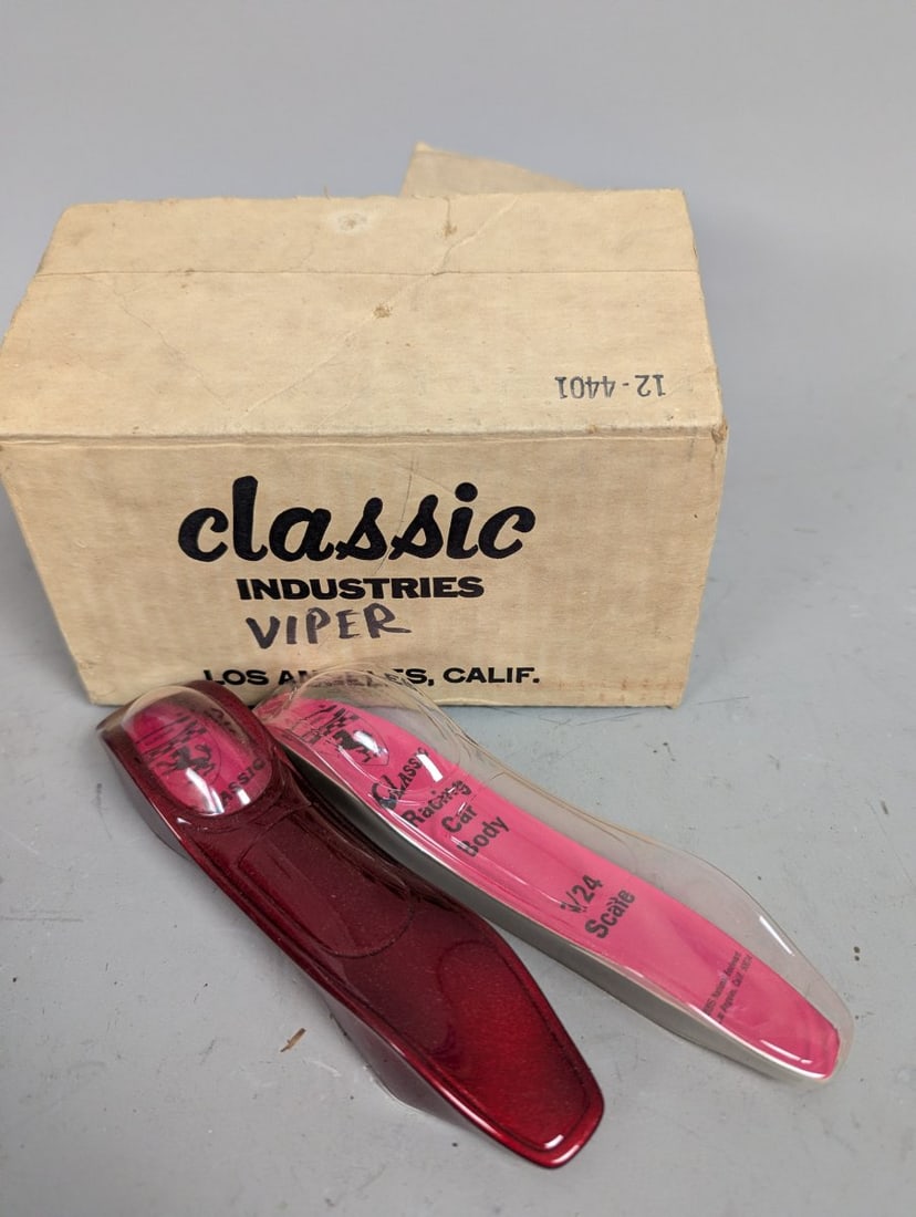 Classic Industries Viper 1/24 Scale Slot Car Bodies Set of 11 in Original Box: **Important** Please read below description on how to avoid high shipping costs. This is a rare set of 11 new old stock (NOS) Classic Industries #4401 Viper slot car bodies, complete with original