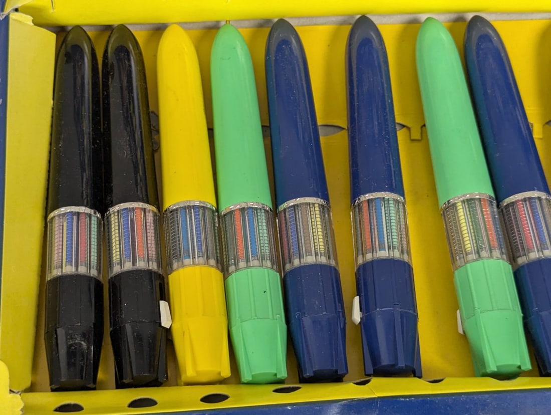 Vintage Wilson Magic 10 Multipen Store Display Box with 11 Pens from Italy - 3