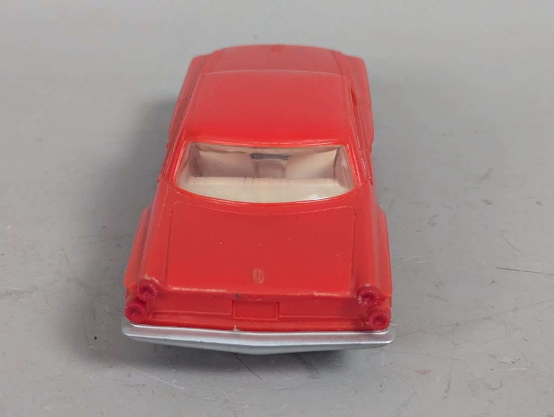 Vintage 1962 Dodge Dart Friction Toy Car No. 603 Classic Collector's Item - 4