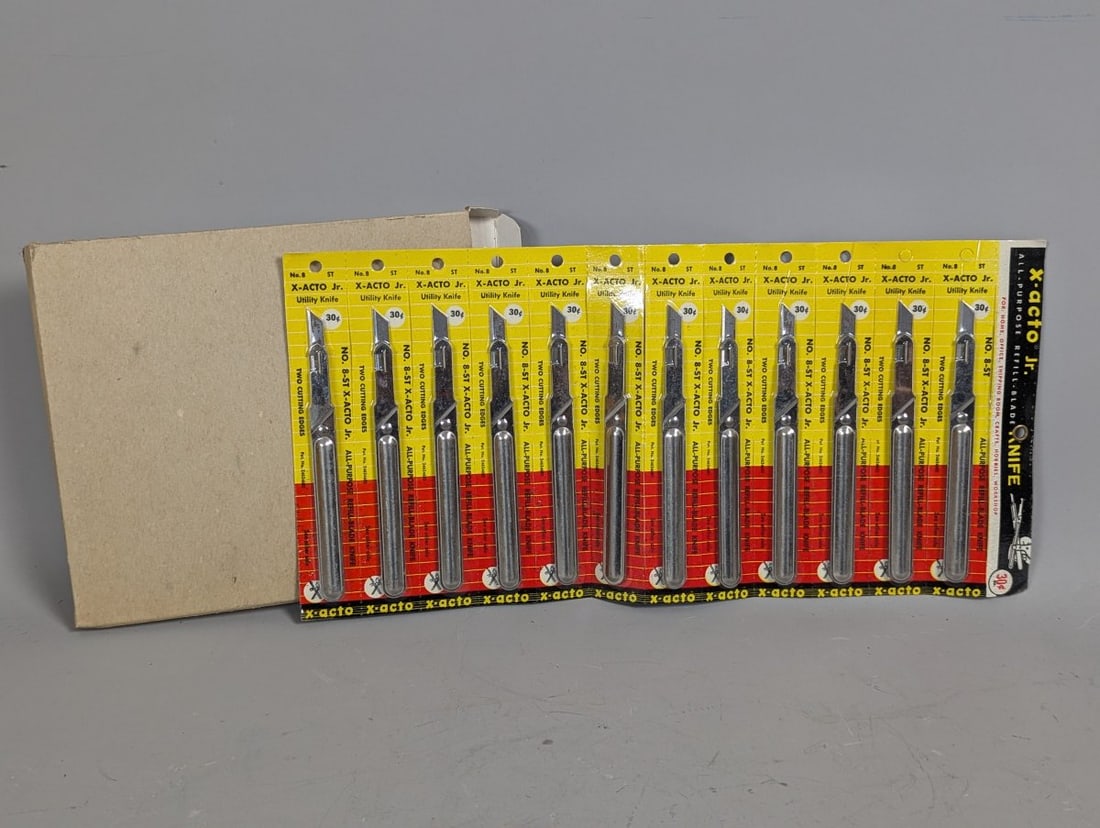 Vintage X-acto Jr. No. 8-ST Utility Knife Store Display New Old Stock NOS Complete Set: **Important** Please read below description on how to avoid high shipping costs. Presenting an exceptional piece of craftsmanship, this Vintage X-acto Jr. No. 8-ST Utility Knife Store Display is