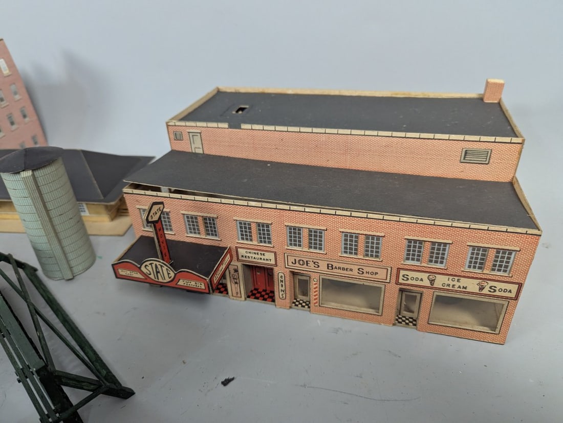 Vintage Built-Rite Cardboard Model Railroad Buildings Lot for Restoration or Parts - 4