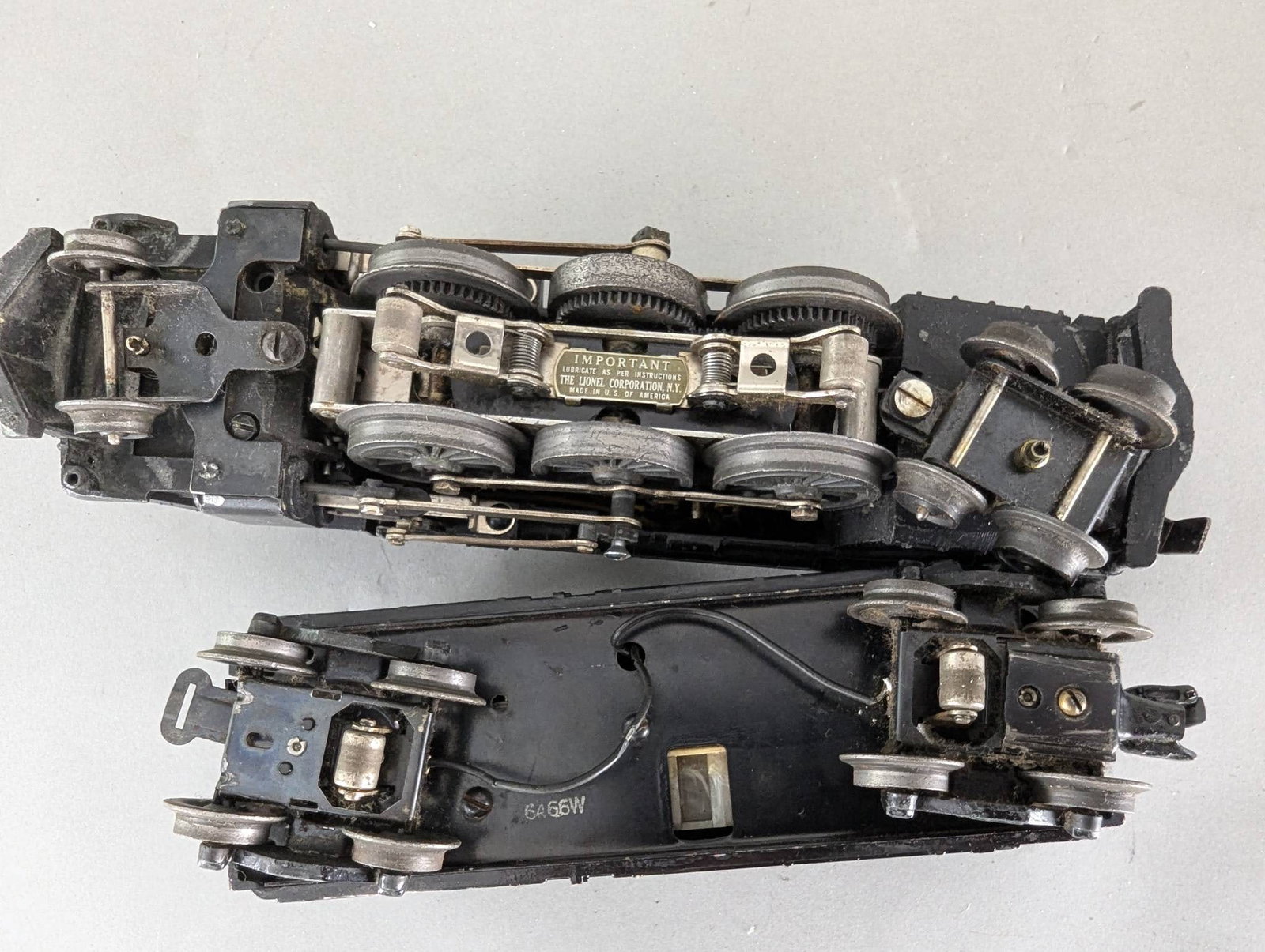 Lionel 2035 Locomotive Engine With 6466w tender - 6