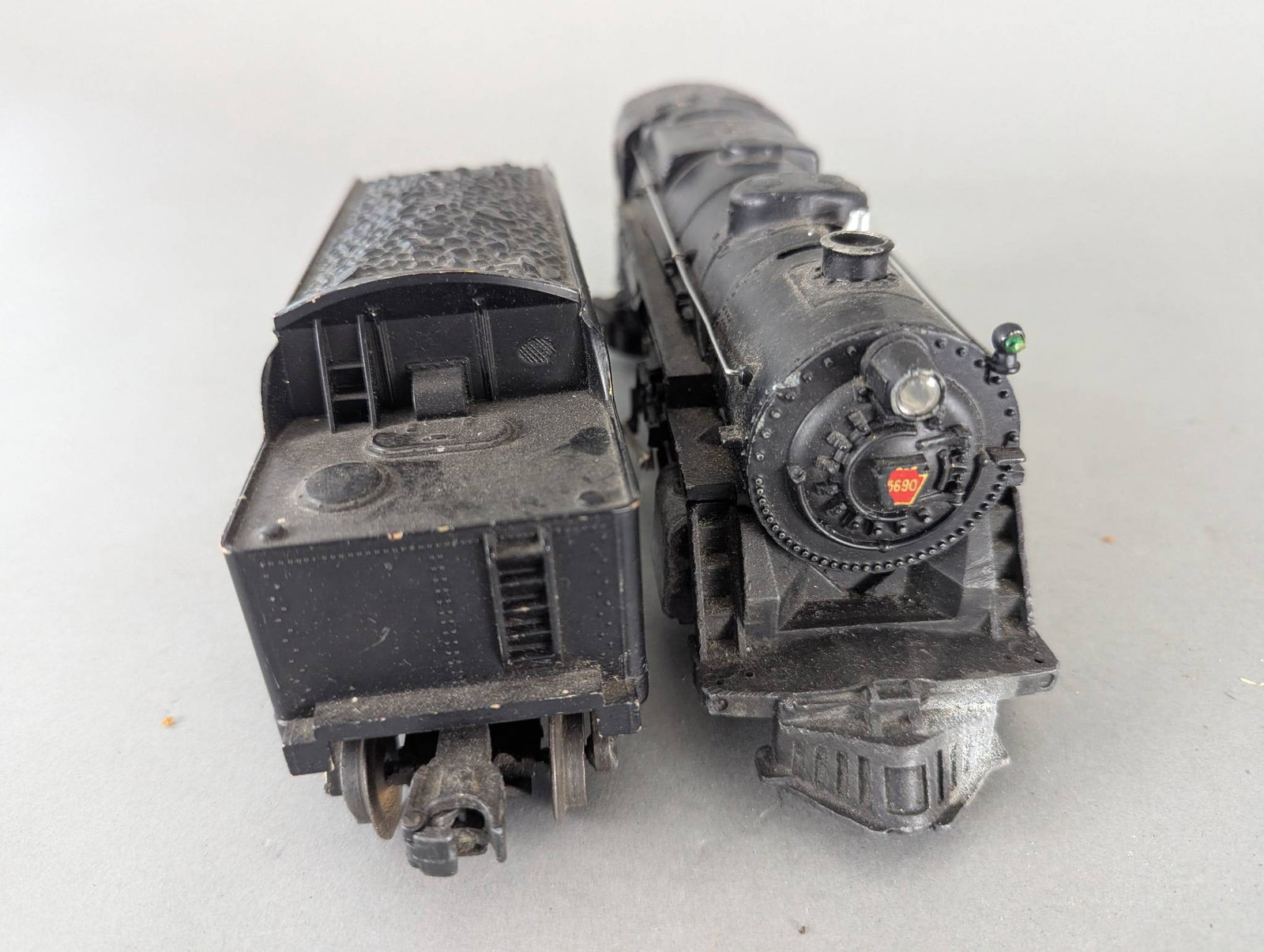 Lionel 675 Railroad Locomotive Engine and 6466w Tender - 6