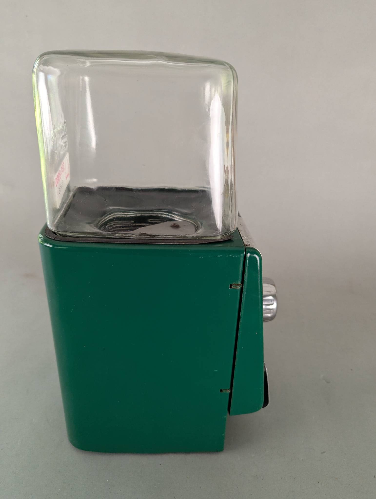 Northwestern Model 33 Green Gumball Machine - 5