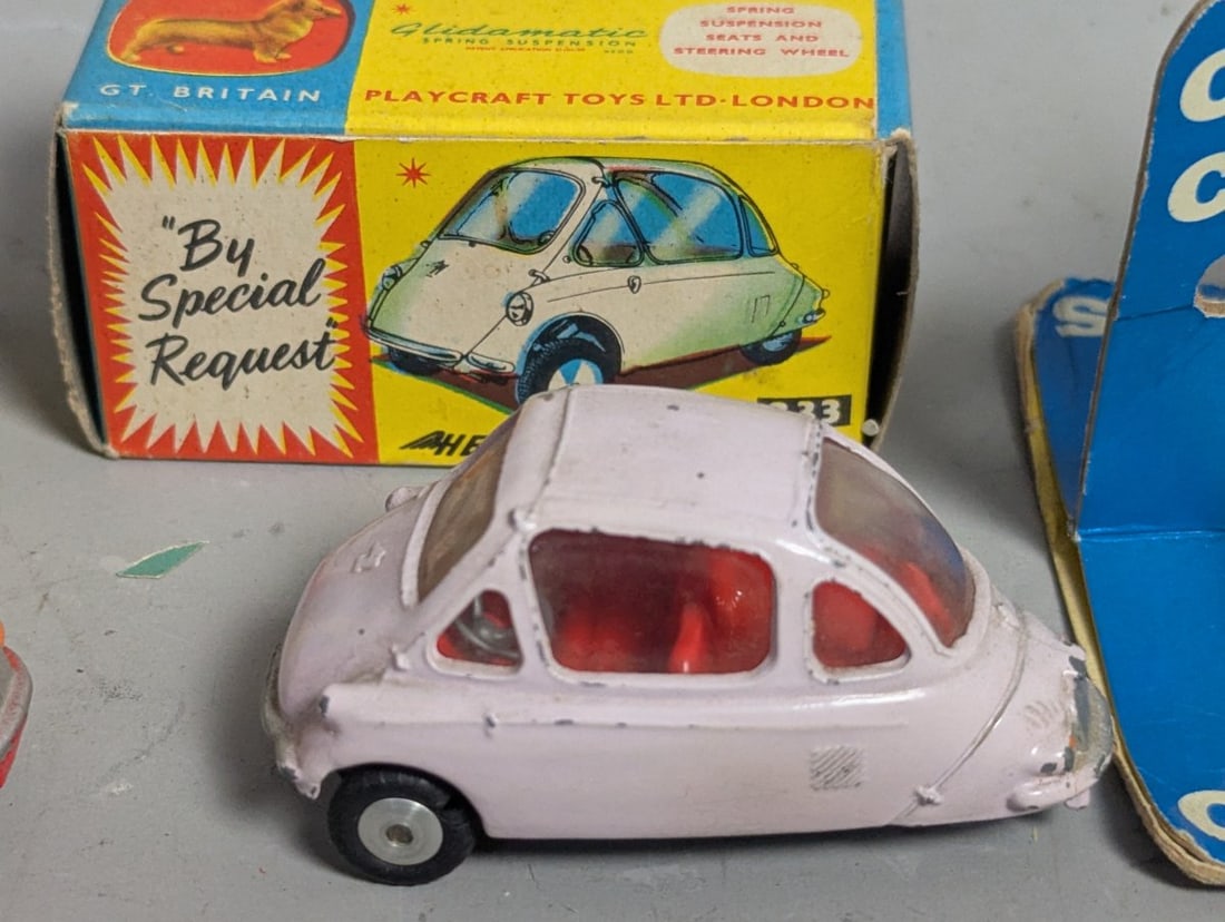 Corgi Die-Cast Toy Vehicle Collection Heinkel Economy Cars & R500 Police Car - 3