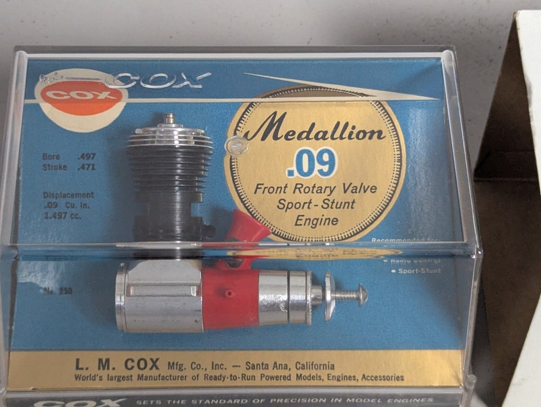 Cox Medallion .09 Front Rotary Valve Sport-Stunt Engine Collectible Model Airplane Engine - 3