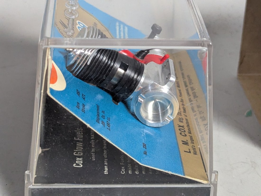 Cox Medallion .09 Front Rotary Valve Sport-Stunt Engine Collectible Model Airplane Engine - 4