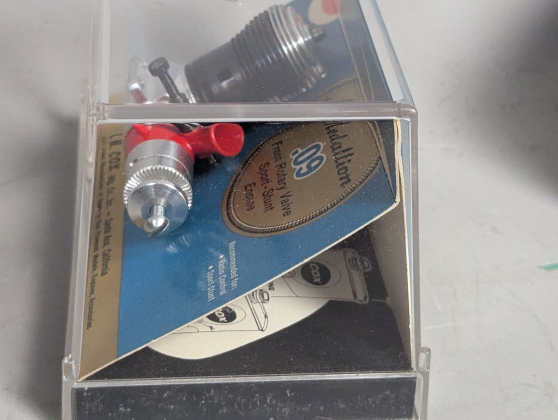 Cox Medallion .09 Front Rotary Valve Sport-Stunt Engine Collectible Model Airplane Engine - 6
