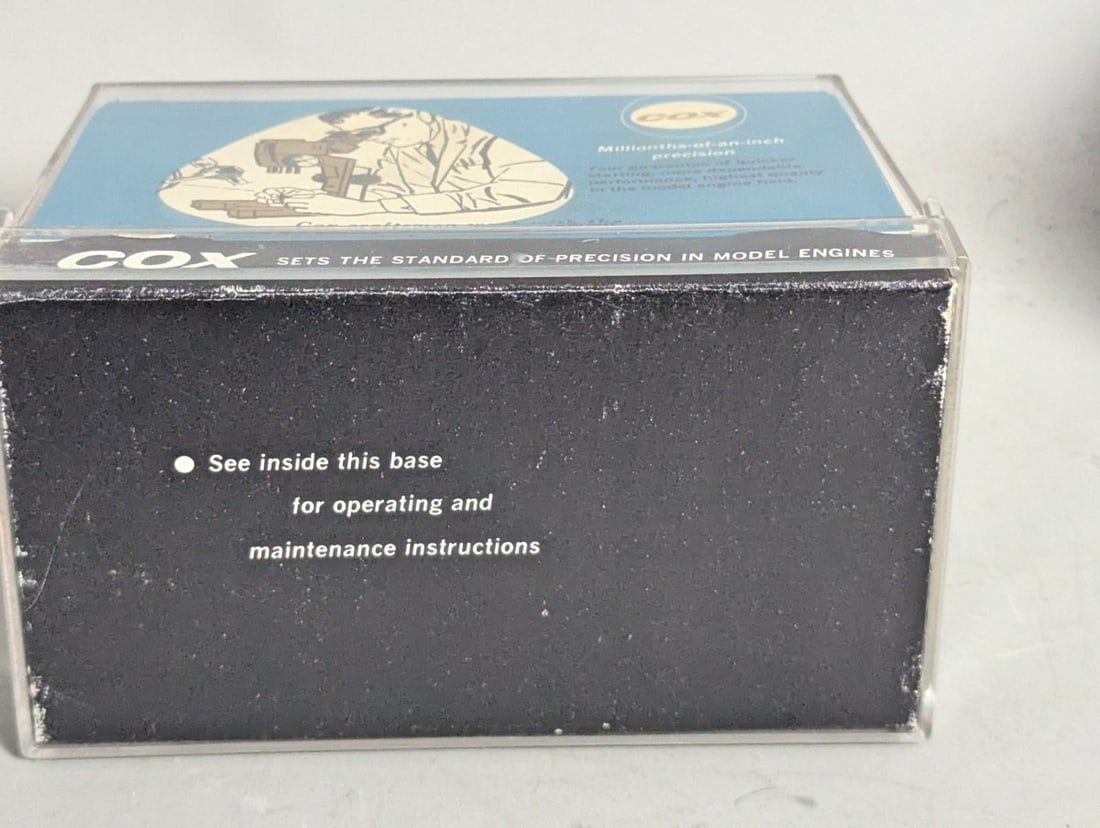 Cox Medallion .09 Front Rotary Valve Sport-Stunt Engine Collectible Model Airplane Engine - 7