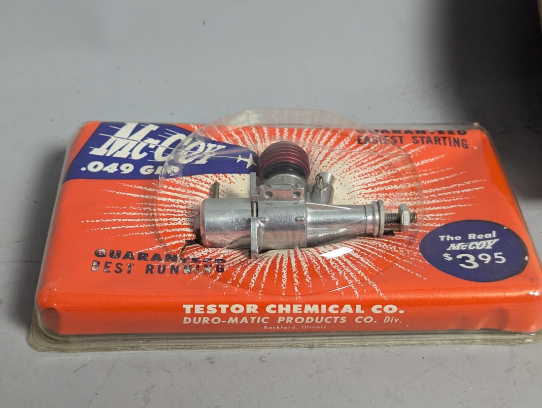 Vintage Testor McCoy .049 GLO Model Airplane Engine New Old Stock Iconic Collectible - 3