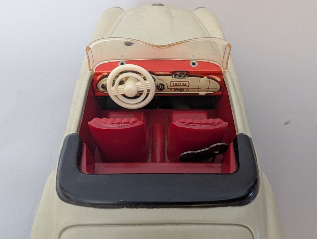 Schuco 2095 Wind-Up Mercedes-Benz 190 SL Collectible Toy Car - 5