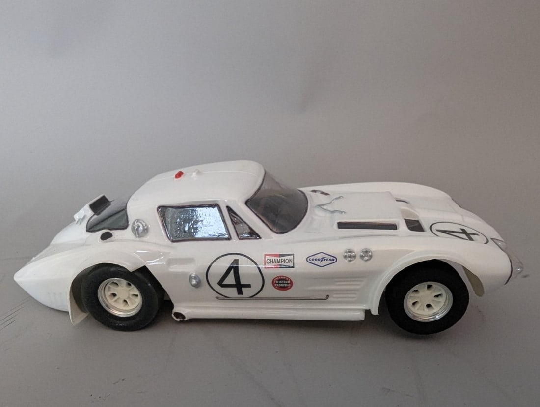 Custom-Built 1/24 Scale 1963 Chevrolet Corvette Grand Sport Slot Car by Tom Anderson - 2