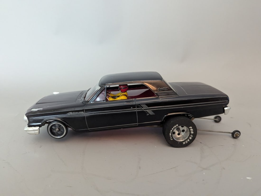 Custom-Built 1964 Ford Fairlane 500 Drag Slot Car 1/24 Scale Unique Model - 4