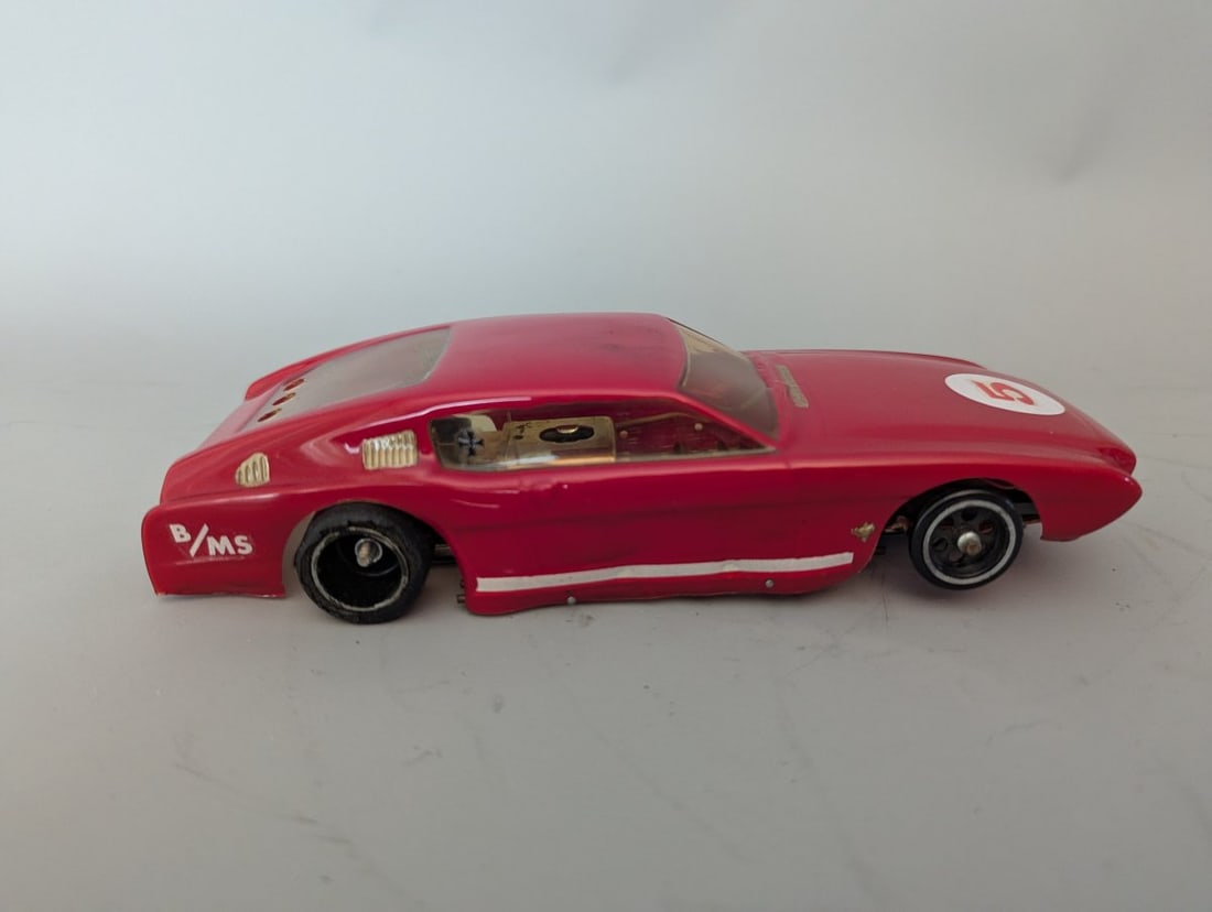 Vintage 1960s Scratch-Built 1/24 Scale Slot Car with Champion Motor for Collectors - 2