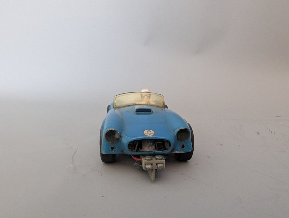 Vintage 1960s 1/32 Scale Shelby Cobra Slot Car Blue #8 Watkins Glen Collectible - 2