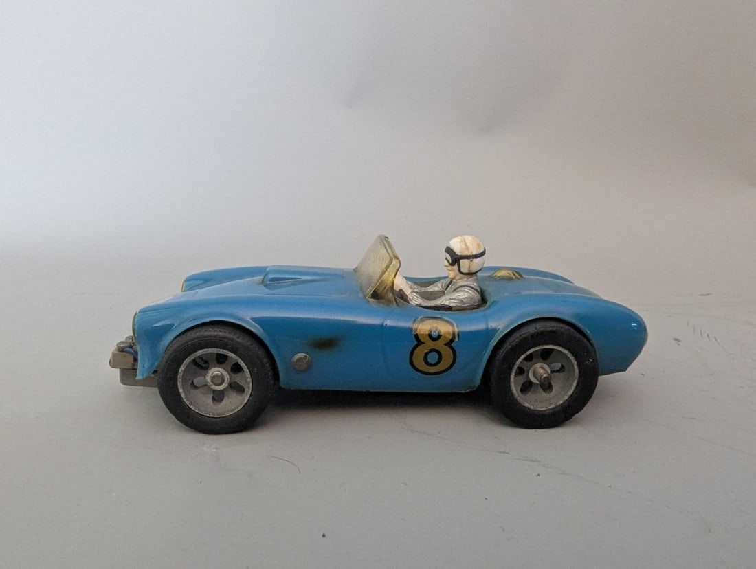 Vintage 1960s 1/32 Scale Shelby Cobra Slot Car Blue #8 Watkins Glen Collectible - 3