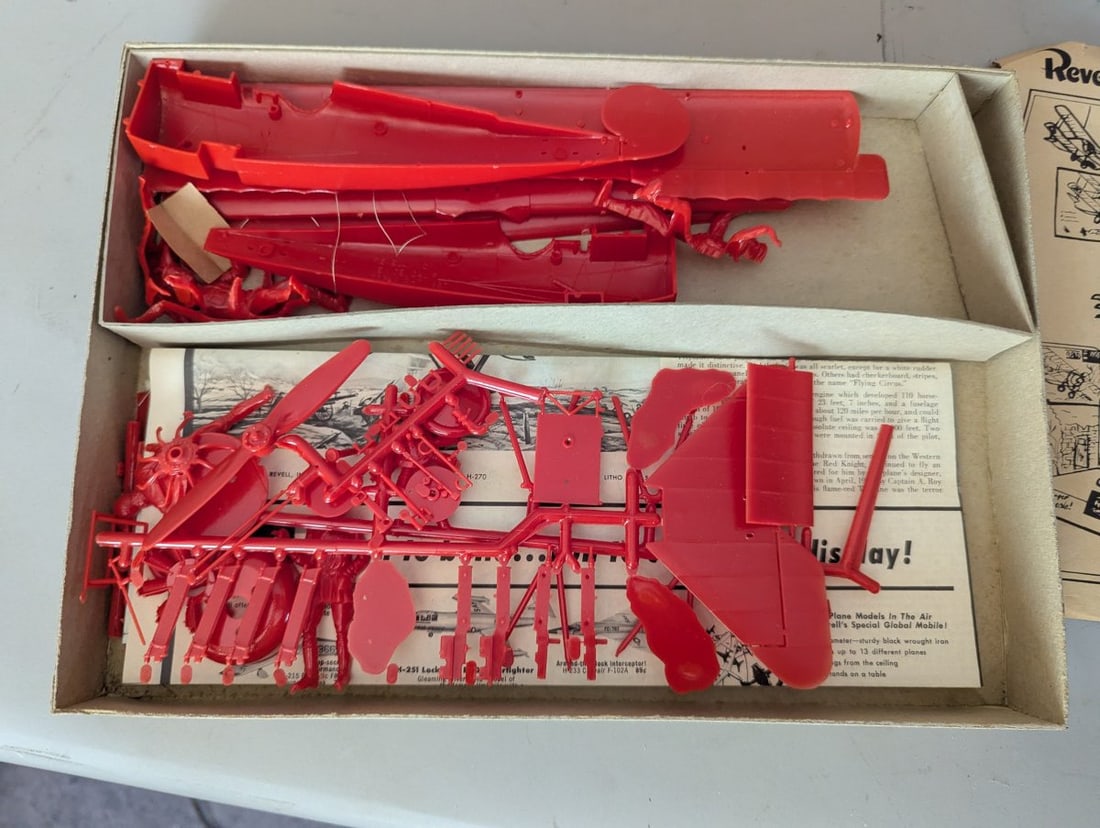 1957 Revell Fokker Triplane Model Kit Complete Store Display Set with Original Materials - 8