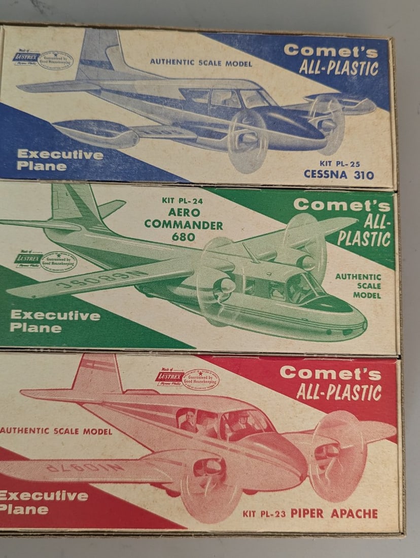 Comet's Big 6 Jet Bombers & Executive Planes Model Kit Set Vintage Collectible - 3