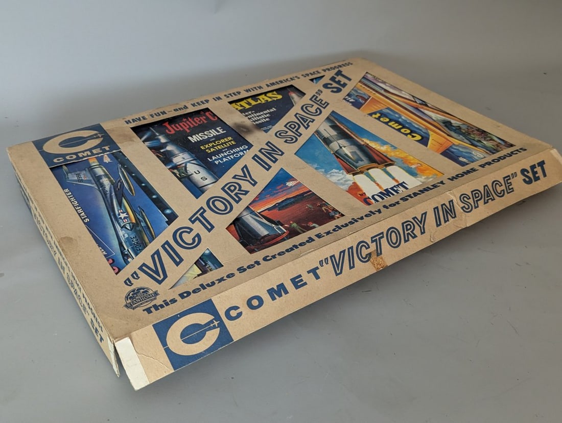 Comet Victory in Space Promotional Gift Set Model Kits for Stanley Home Products - 6