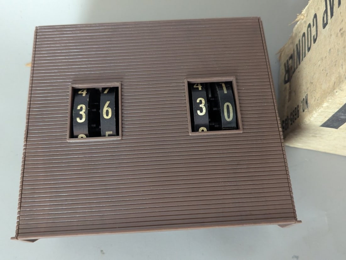 Vintage Strombecker Road Racing Lap Counter Set No. 9595 Slot Car Accessory - 3