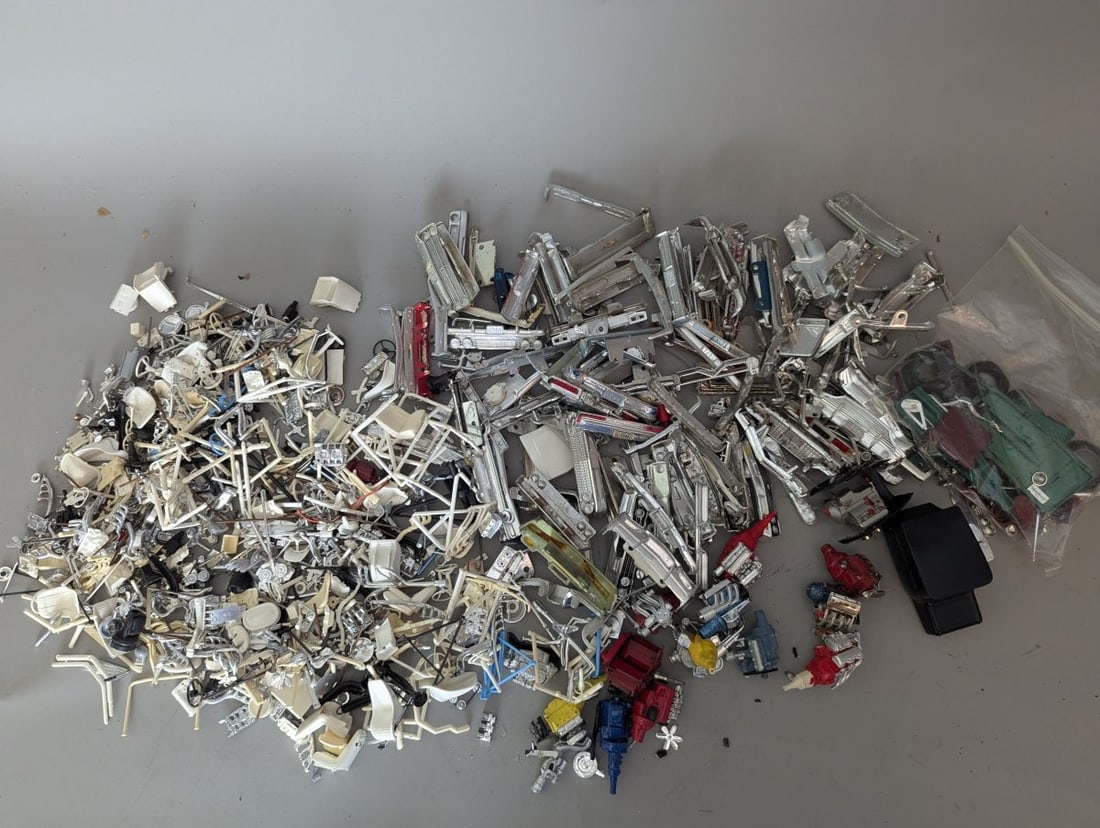 Large Lot of Vintage Plastic Model Car Parts AMT MPC Revell Hobby Restoration Kitbashing: **Important** Please read below description on how to avoid high shipping costs. Unleash your creativity with this massive lot of vintage plastic model car parts! This large, unsorted collection