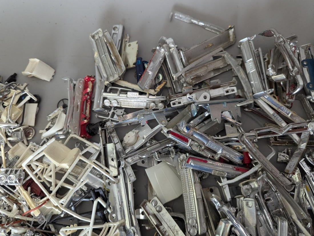 Large Lot of Vintage Plastic Model Car Parts AMT MPC Revell Hobby Restoration Kitbashing - 5