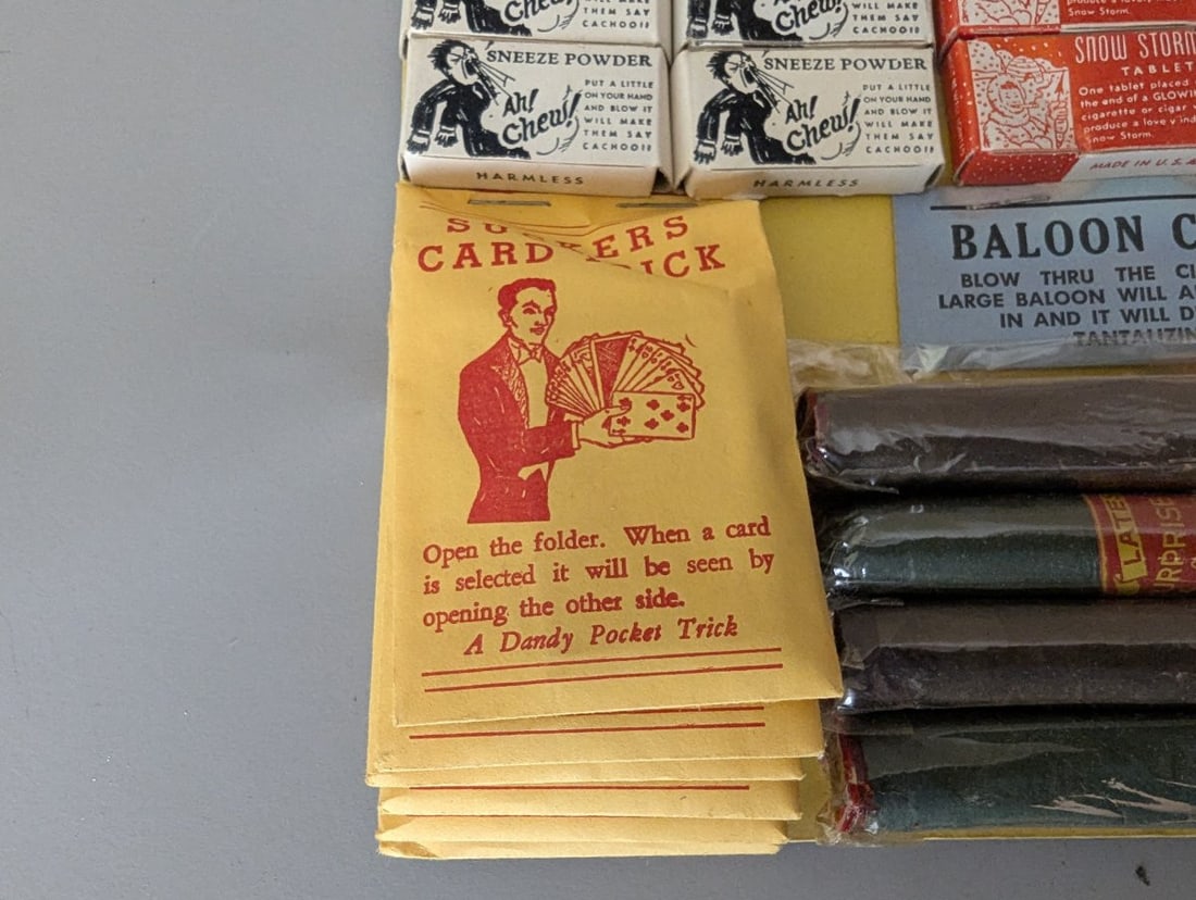 Vintage Fun Station Novelty Joke Display Card with Items by Variety Novelty Co. - 7
