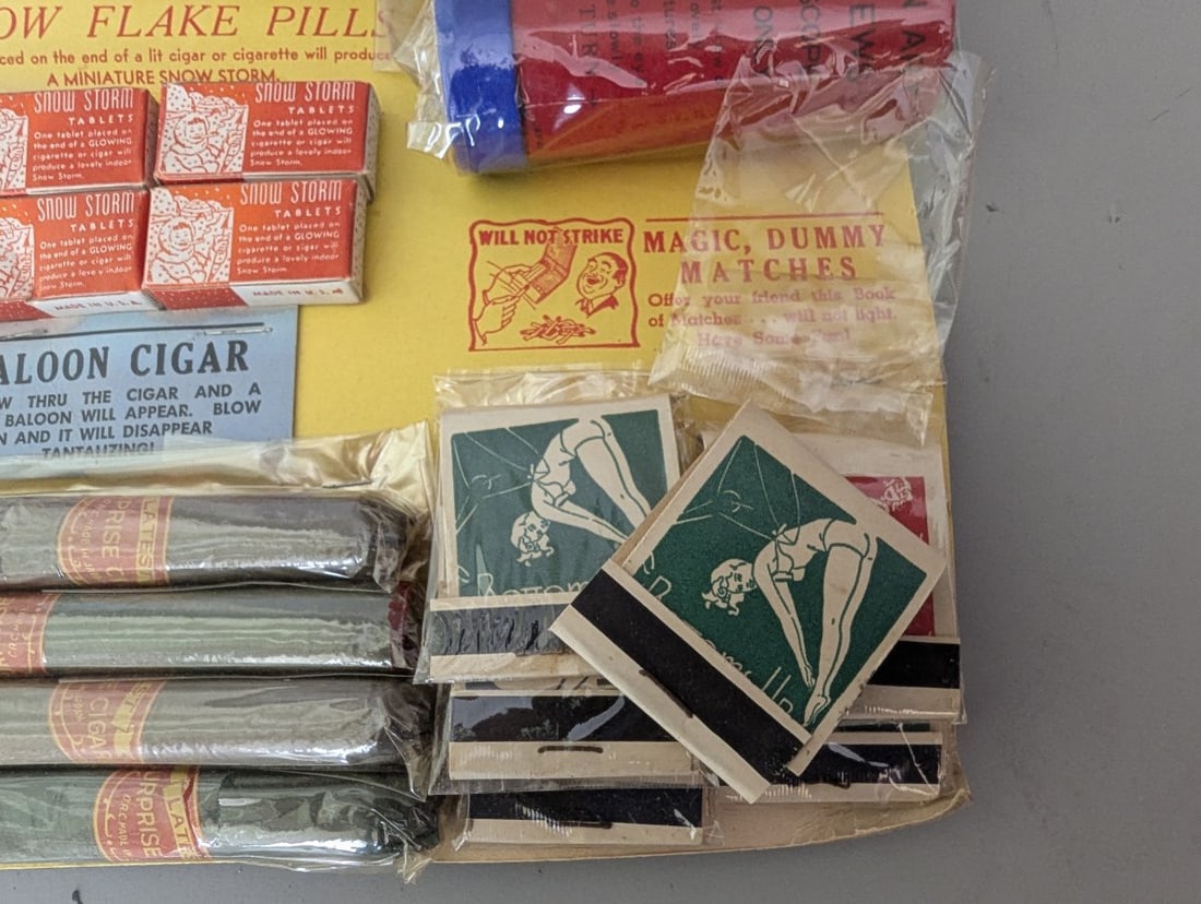 Vintage Fun Station Novelty Joke Display Card with Items by Variety Novelty Co. - 9