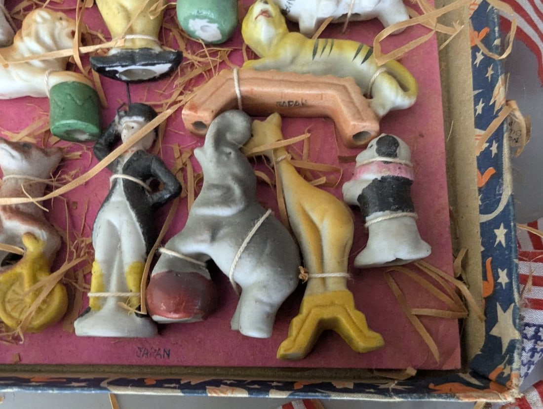 Vintage Japanese Bisque Miniature Figures Set in Original Box with Celestial Design - 6