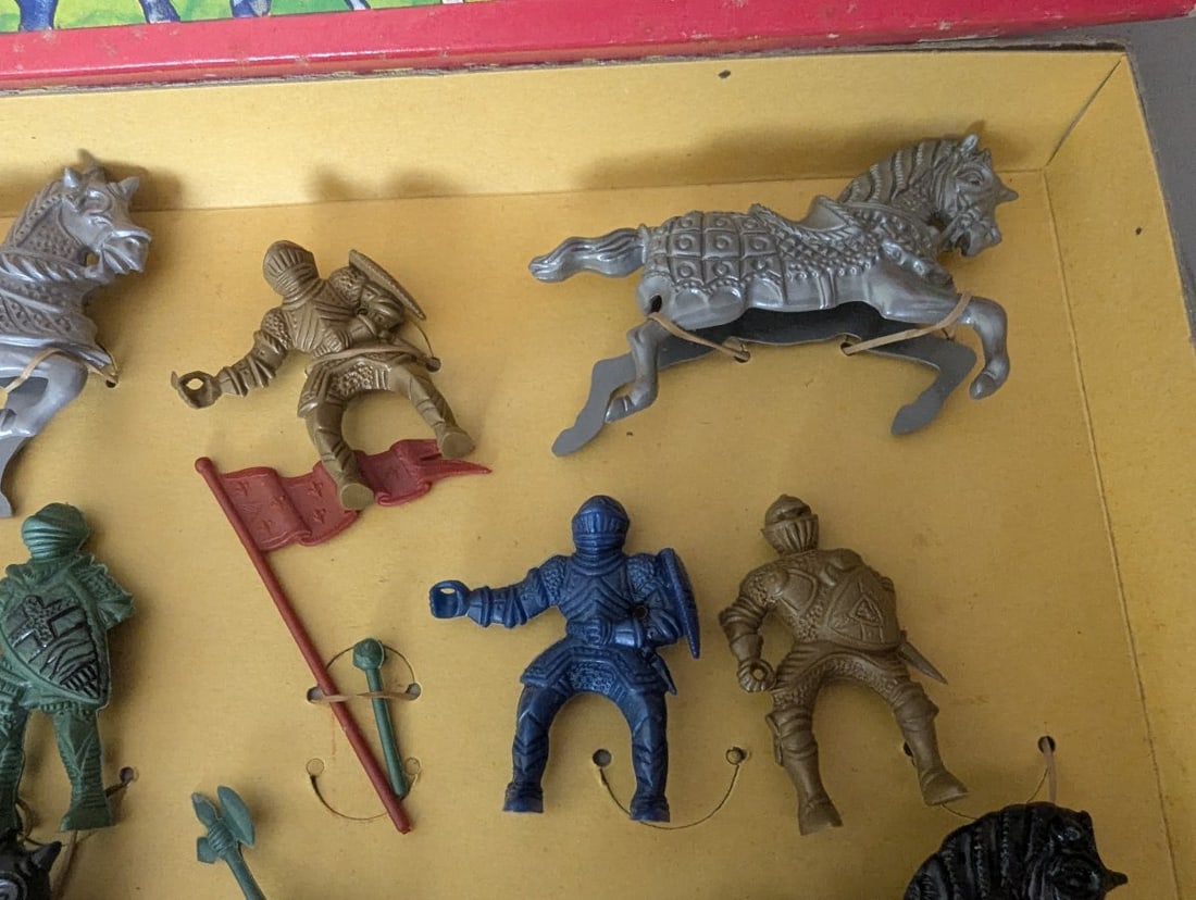 Lido Kings Knights Toy Soldier Playset Vintage New Old Stock Collectible Figures - 5