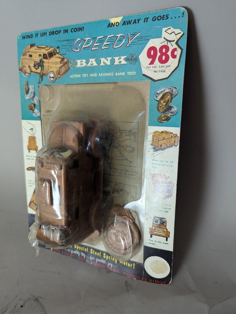 Vintage Tri-Play Toys Speedy Bank Armored Car Wind-Up Toy Collector's Item - 2