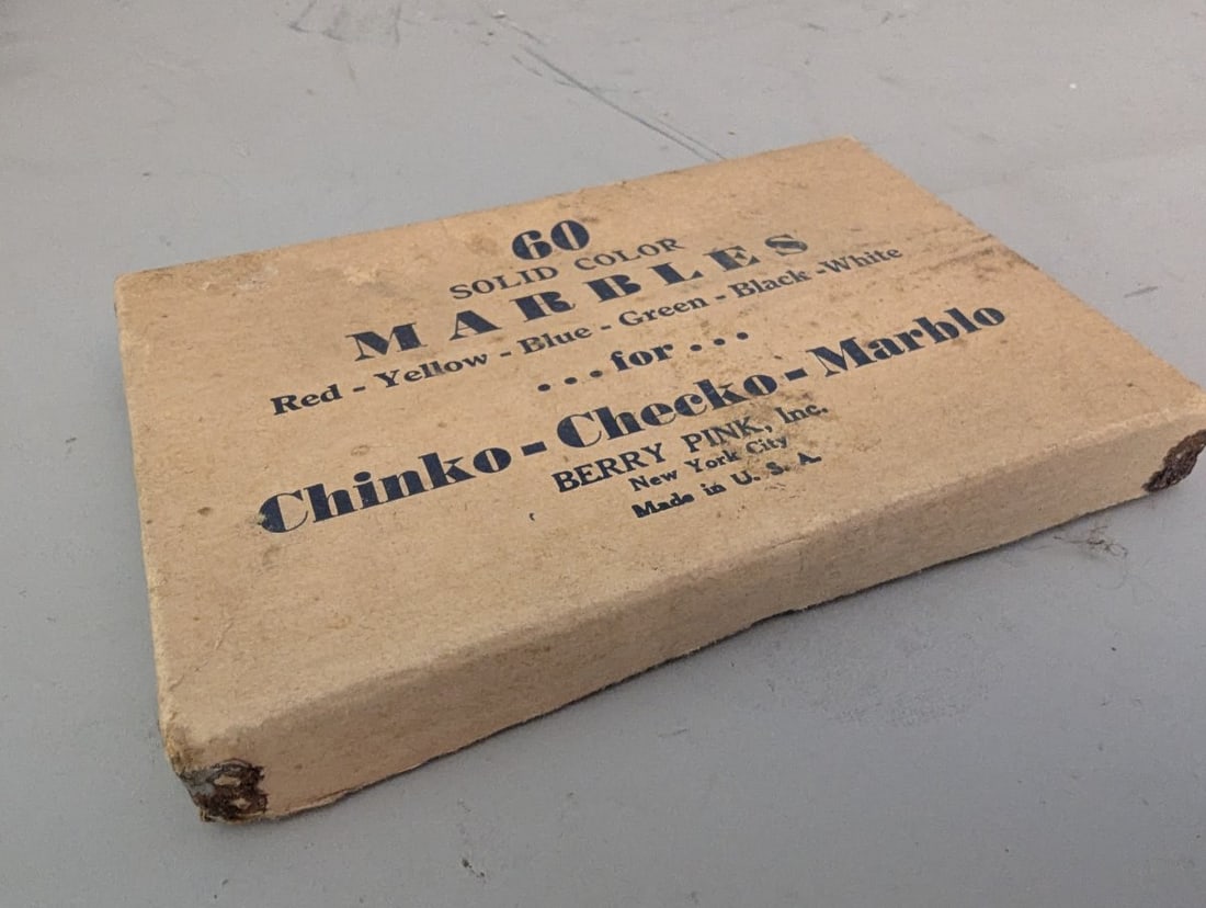 Vintage Berry Pink Inc. Chinko-Checko-Marblo 60 Solid Color Marbles Set NOS - 4