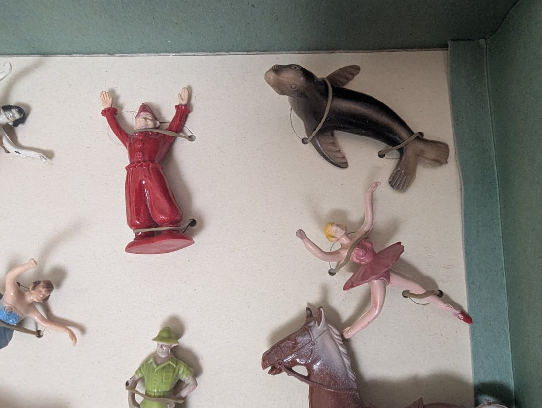 Vintage Beton Circus Toy Figure Set by Bergen Toy & Novelty Co in Original Box - 4