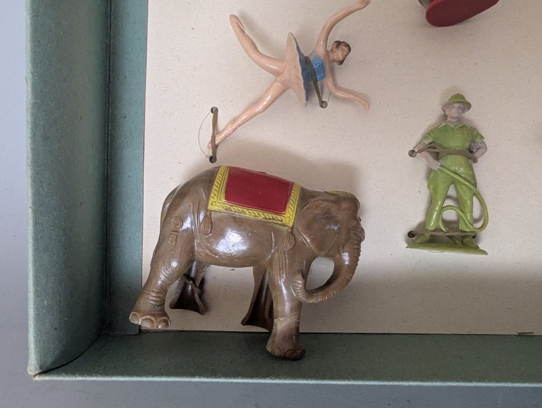 Vintage Beton Circus Toy Figure Set by Bergen Toy & Novelty Co in Original Box - 6