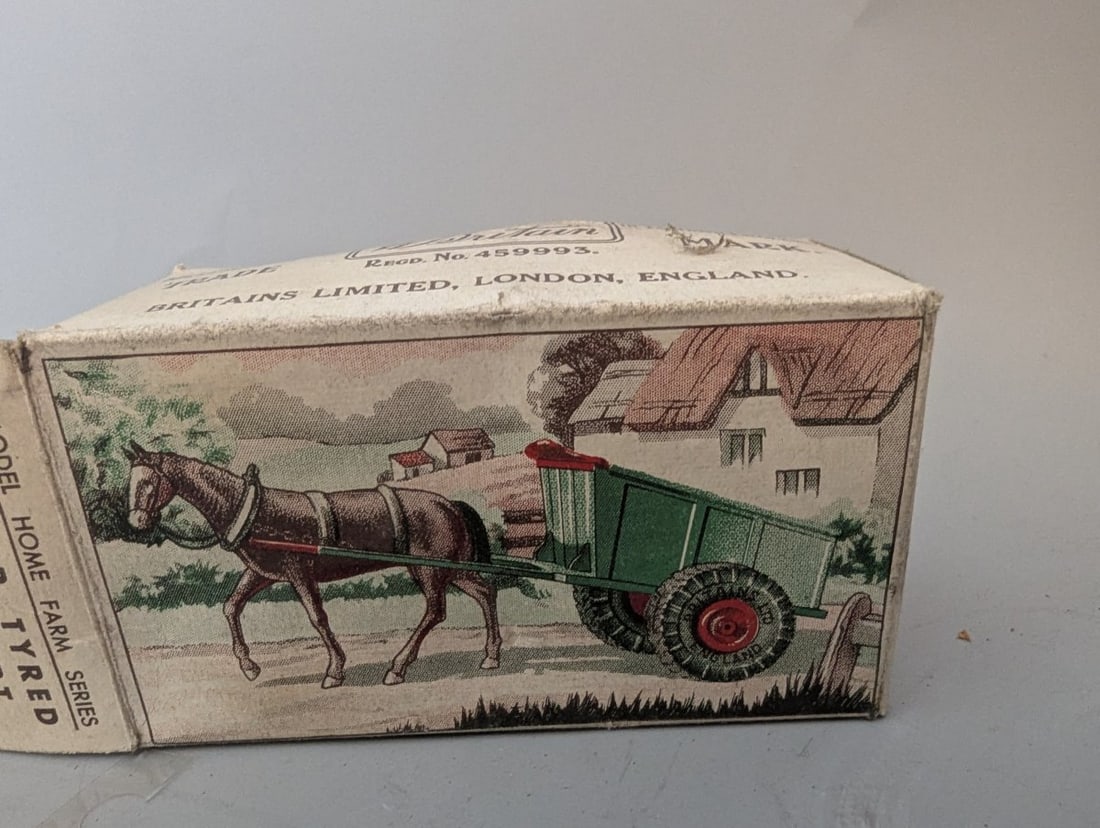 Britains Model Home Farm Series Rubber Tyred Farm Cart with Horse No. 126 F Vintage Toy - 3