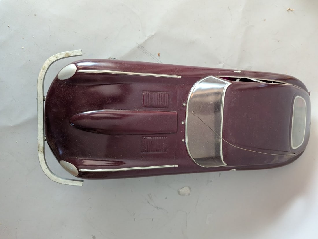 Vintage Pleasant Metallic Model 1/8 Scale Jaguar E-Type R.C. Car Kit Konishi Works - 3