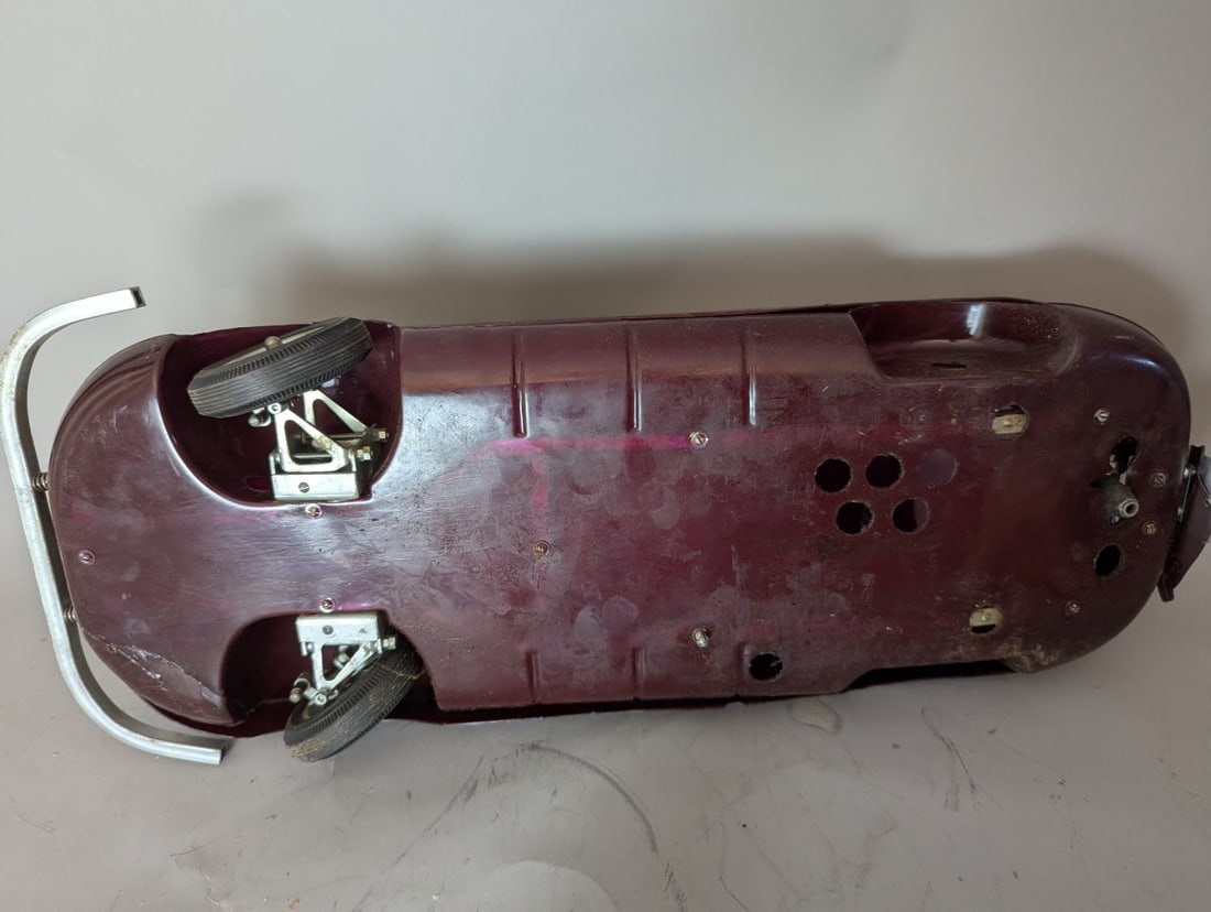 Vintage Pleasant Metallic Model 1/8 Scale Jaguar E-Type R.C. Car Kit Konishi Works - 8