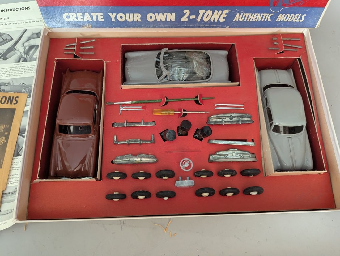 Vintage 1950s 3 Car Assembly Kit Pontiac Catalina Ford Convertible Studebaker Starliner - 3