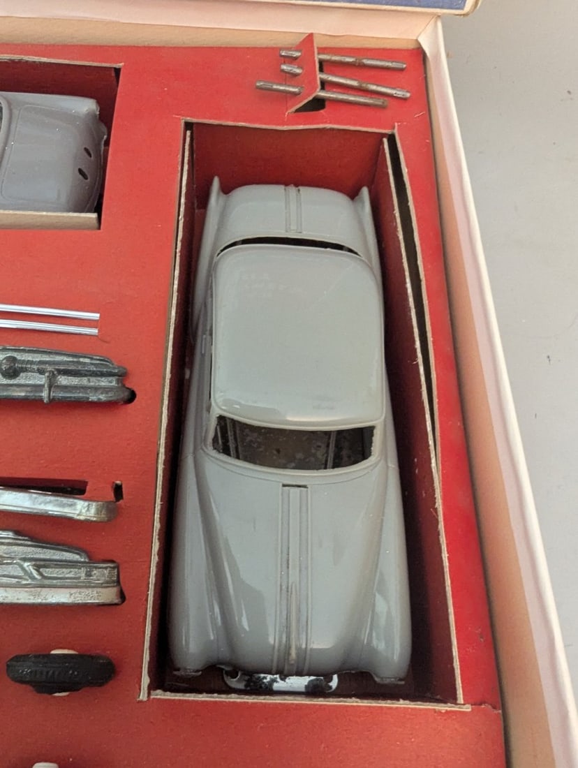 Vintage 1950s 3 Car Assembly Kit Pontiac Catalina Ford Convertible Studebaker Starliner - 6