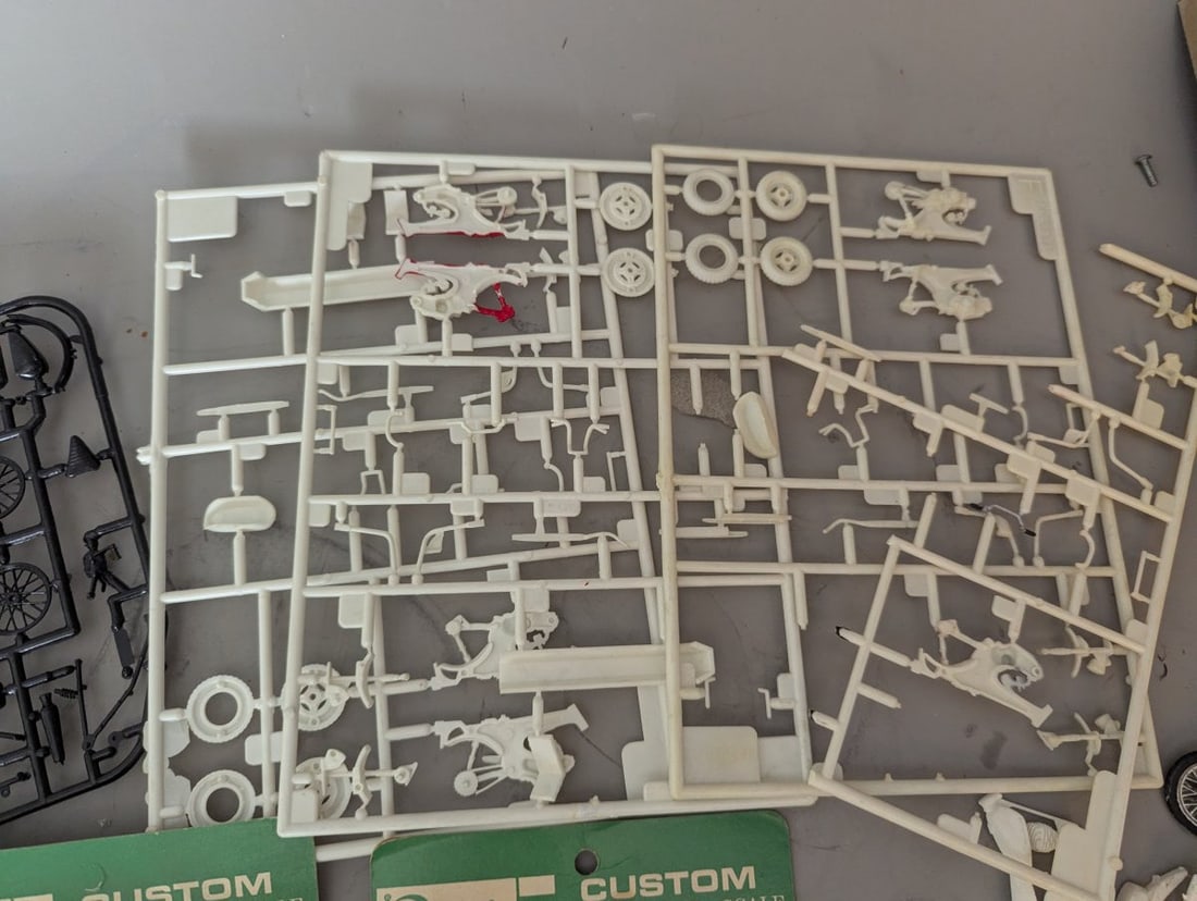 Revell Vintage Motorcycle Kits Collection 1/25 Scale NOS & Parts Lot for Collectors - 5