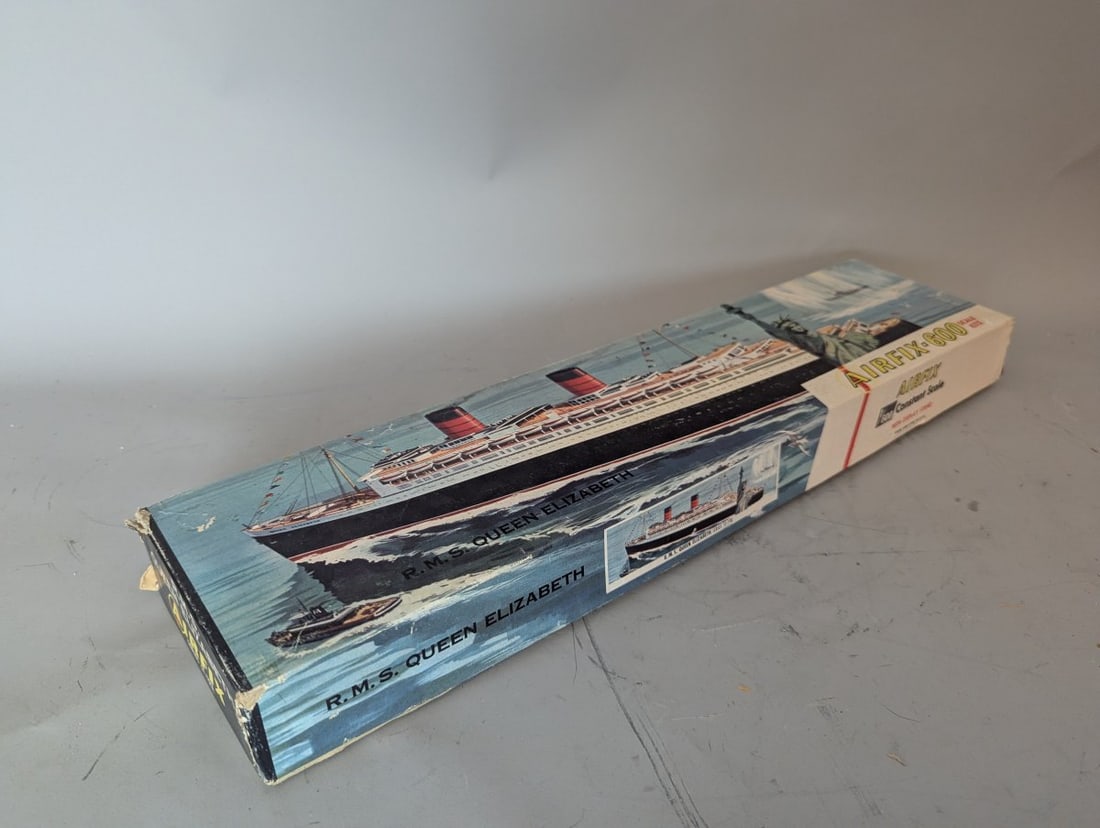 Vintage Airfix RMS Queen Elizabeth 1:600 Scale Model Kit Classic Collectible - 5