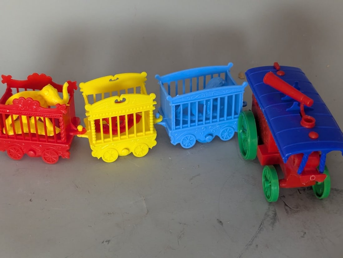 Merit Travelling Circus Friction Toy Set Cat. No. 7865 Vintage Toy J & L Randall Ltd - 2
