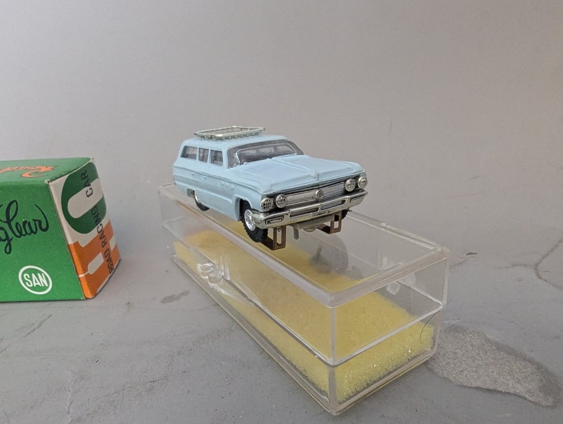Marusan SAN HO Scale 1960s Buick Station Wagon Slot Car Vintage Toy Collectible - 2