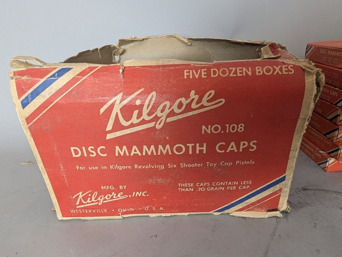 Lot of Kilgore Inc No 108 Disc Mammoth Caps New Old Stock Toy Caps 60 Count - 4