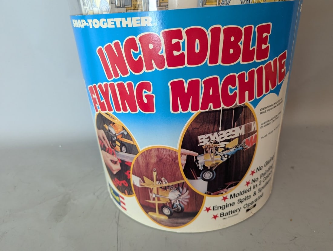 Vintage Revell Incredible Flying Machine Motorized Store Display Aviation Collectible - 3