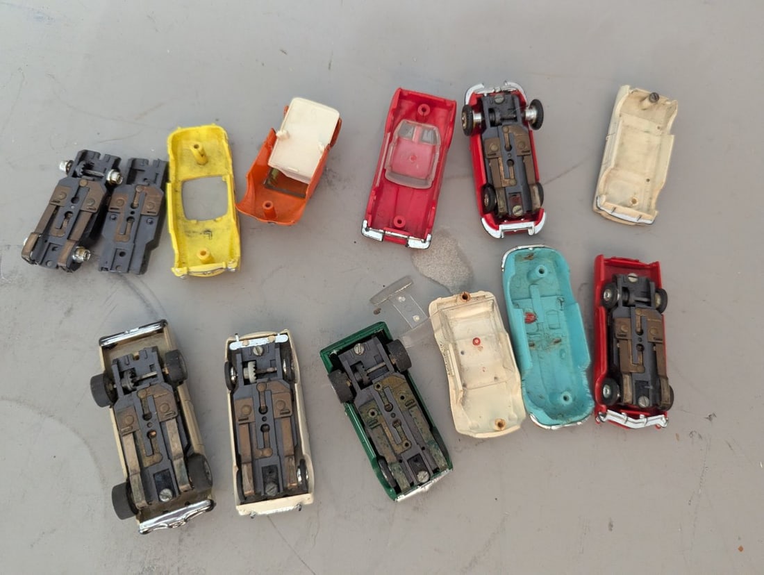 Vintage HO Scale Slot Car Collection with Chassis, Bodies, and Parts for Restoration - 8