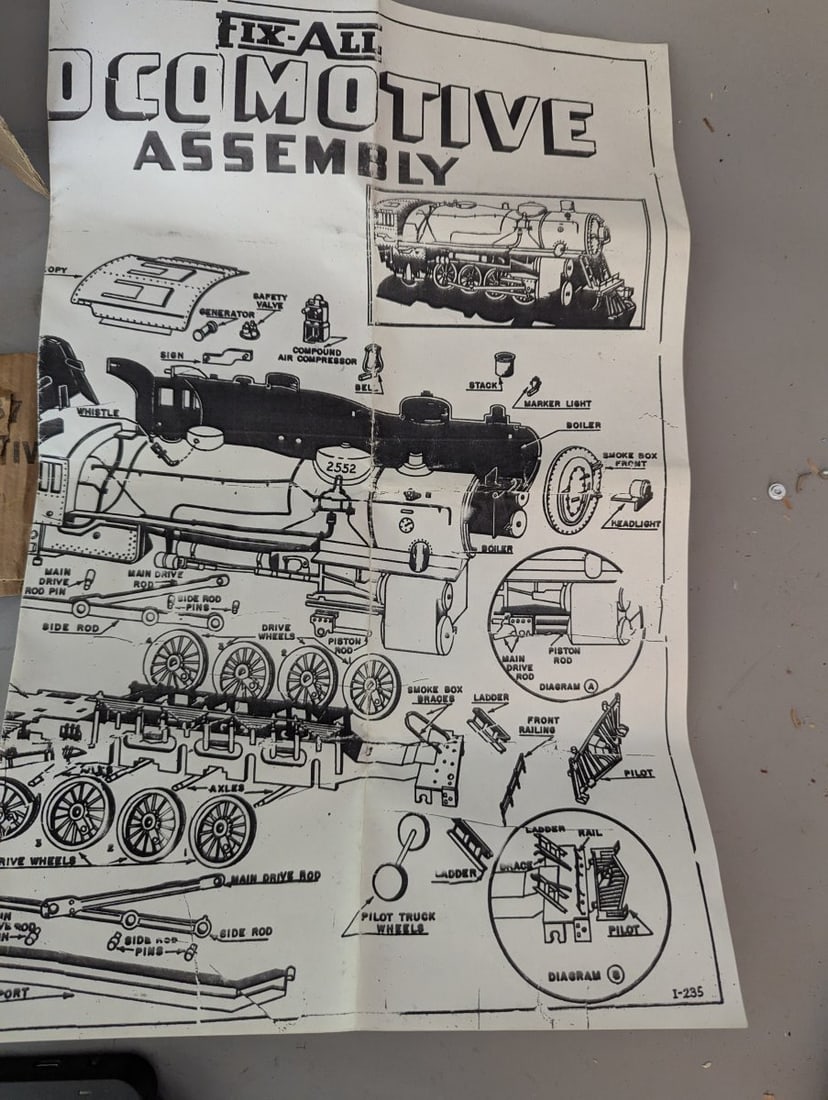 Vintage Louis Marx Fix-All Locomotive Assembly Kit No. 2552 for Collectors and Hobbyists - 3