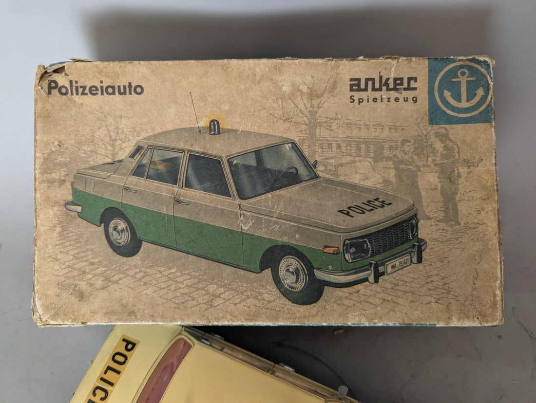 Anker Spielzeug Wartburg 353 Polizeiauto Vintage Toy Car with Original Box - 2