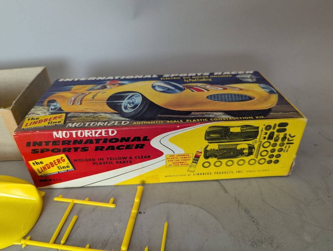 Lindberg Line Motorized International Sports Racer Model Kit by Ray Gaedke Vintage Collectible - 3