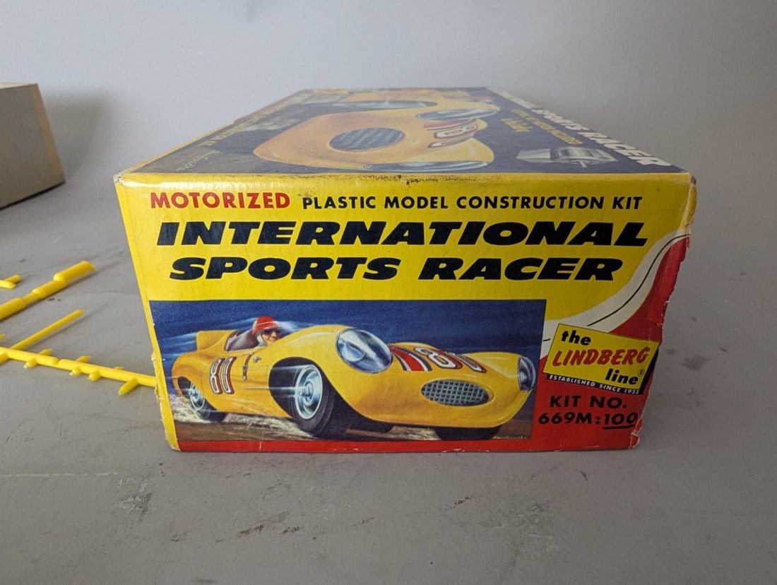 Lindberg Line Motorized International Sports Racer Model Kit by Ray Gaedke Vintage Collectible - 6
